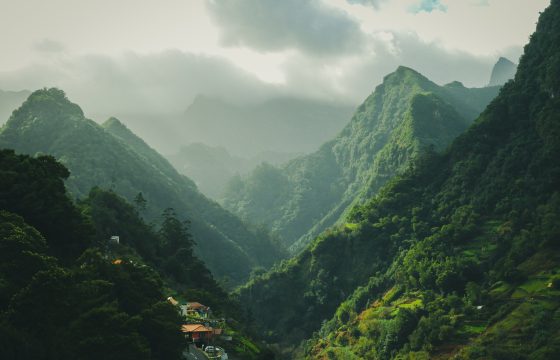 mesmerizing-scenery-green-mountains-with-cloudy-sky-surface